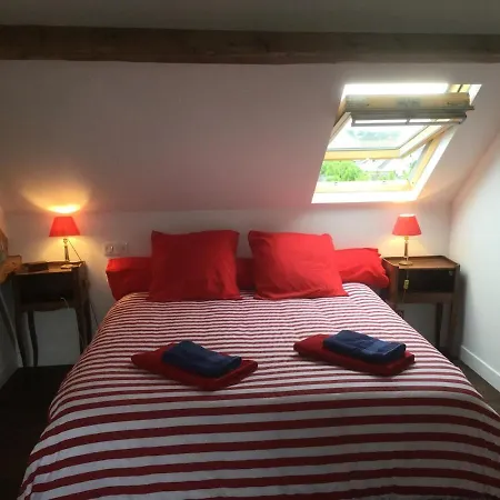 بيت للعطل Maison De Famille Elegante - Cheminee , Jardin Clos- Ideal *